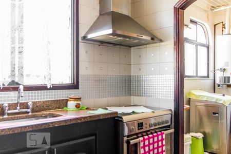 Apartamento à venda com 210m², 4 quartos e 4 vagasCozinha