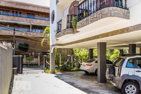 Apartamento à venda com 210m², 4 quartos e 4 vagasGaragem