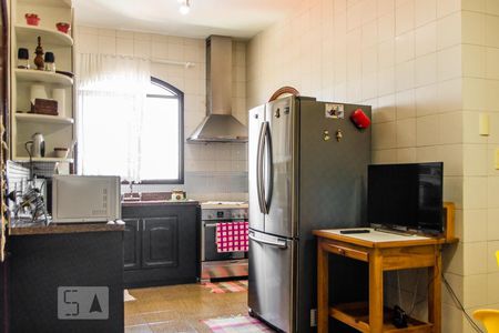 Apartamento à venda com 210m², 4 quartos e 4 vagasCozinha