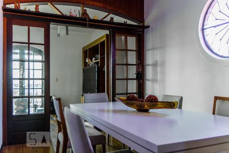 Apartamento à venda com 210m², 4 quartos e 4 vagasSala de Jantar