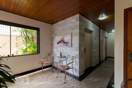 Apartamento para alugar com 95m², 3 quartos e 1 vagaHall de entrada do prédio