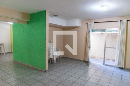 Apartamento à venda com 28m², 1 quarto e 1 vaga Apartamento à venda com 28m², 1 quarto e 1 vagaSalão de festas