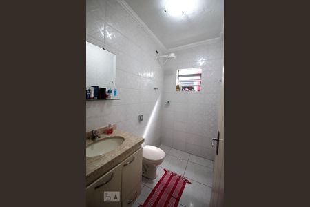 Casa à venda com 95m², 2 quartos e 1 vaga Casa à venda com 95m², 2 quartos e 1 vagaCasa 2 -Banheiro