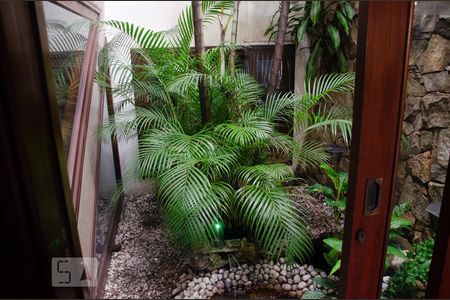 Casa à venda com 432m², 4 quartos e 6 vagasJardim de Inverno