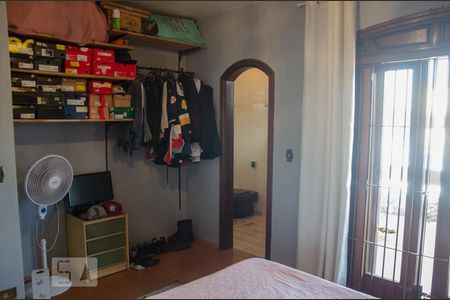 Casa à venda com 432m², 4 quartos e 6 vagasSuíte 2