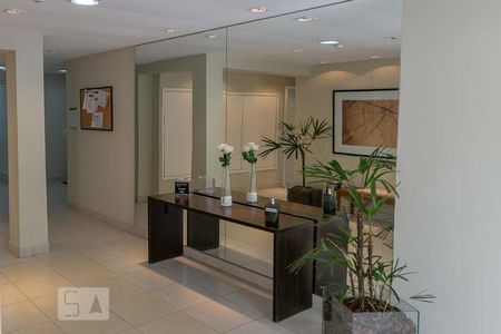 Apartamento à venda com 60m², 2 quartos e 1 vaga Apartamento à venda com 60m², 2 quartos e 1 vagaHall de Entrada