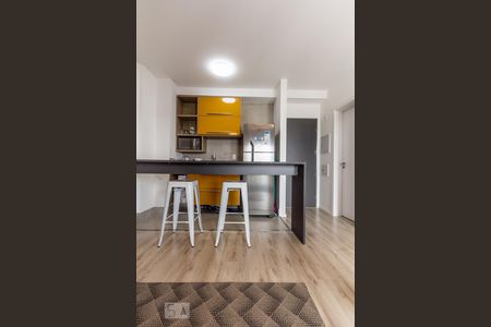 Cozinha de kitnet/studio para alugar com 1 quarto, 39m² em Itaim Bibi, São Paulo