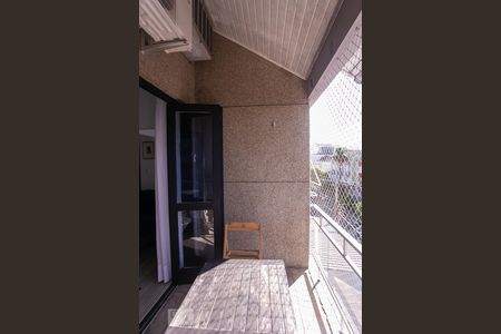 Apartamento à venda com 90m², 1 quarto e 1 vagaSacada