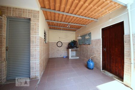 Casa à venda com 172m², 3 quartos e 2 vagasÁrea de Serviço