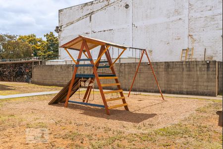 Apartamento à venda com 45m², 2 quartos e 1 vaga Apartamento à venda com 45m², 2 quartos e 1 vagaÁrea Comum - Playground