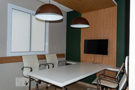 Studio à venda com 35m², 1 quarto e sem vaga Studio à venda com 35m², 1 quarto e sem vagaEscritório