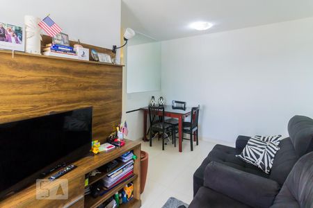 Sala de apartamento à venda com 2 quartos, 56m² em Vila Galvão, Guarulhos