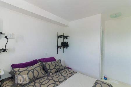 Suíte de apartamento à venda com 2 quartos, 56m² em Vila Galvão, Guarulhos