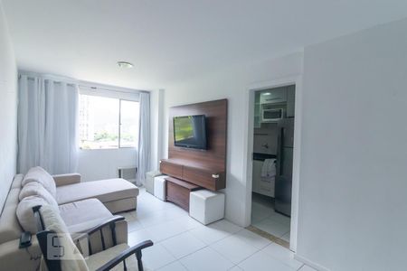 Sala de apartamento para alugar com 2 quartos, 60m² em Barra da Tijuca, Rio de Janeiro