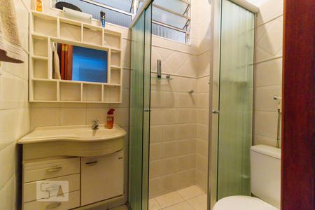 Banheiro de casa para alugar com 2 quartos, 80m² em Vila Nair, São Paulo