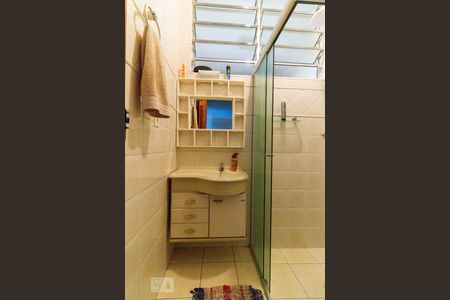 Banheiro de casa para alugar com 2 quartos, 80m² em Vila Nair, São Paulo