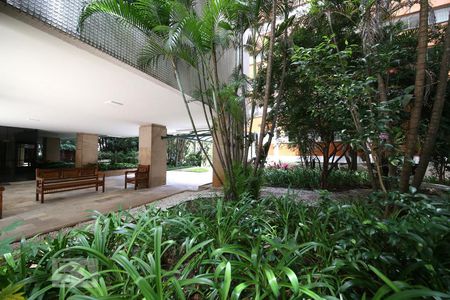 Apartamento à venda com 160m², 4 quartos e 1 vagaÁrea externa