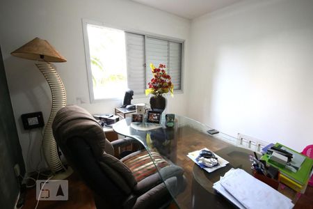 Apartamento à venda com 160m², 4 quartos e 1 vagaQuarto