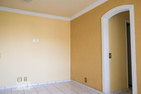 Sala de apartamento para alugar com 3 quartos, 68m² em Parque Marajoara, Santo André