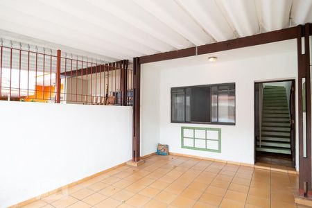 Casa à venda com 100m², 2 quartos e 1 vagaGaragem