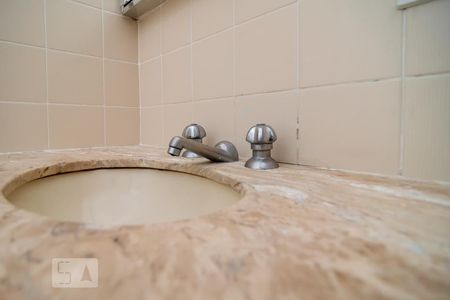 Casa à venda com 100m², 2 quartos e 1 vagaBanheiro Social