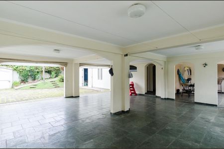 Casa para alugar com 310m², 3 quartos e sem vagaSalão de festas