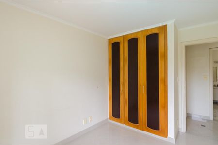 Casa para alugar com 310m², 3 quartos e sem vagaQuarto 2