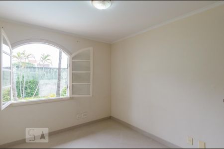 Casa para alugar com 310m², 3 quartos e sem vagaQuarto 2