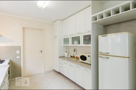 Casa para alugar com 310m², 3 quartos e sem vagaCozinha