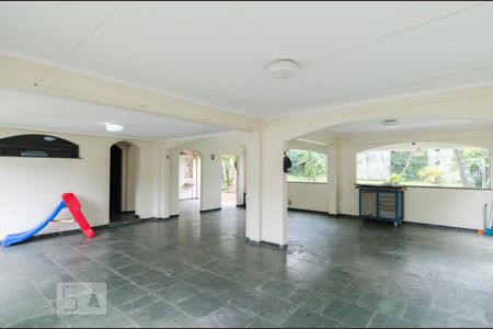 Casa para alugar com 310m², 3 quartos e sem vagaSalão de festas