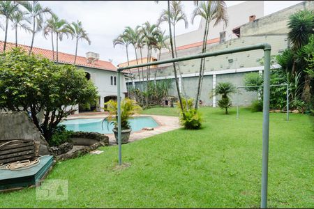 Casa para alugar com 310m², 3 quartos e sem vagaPiscina e quadra