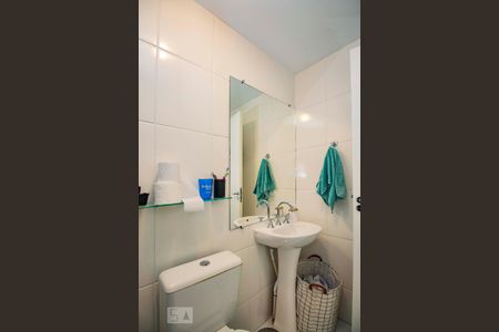 Apartamento à venda com 67m², 3 quartos e 1 vagaBanheiro da Suíte