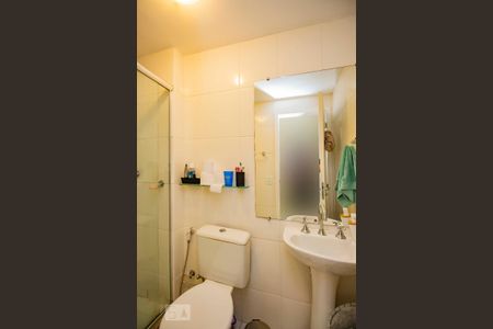 Apartamento à venda com 67m², 3 quartos e 1 vagaBanheiro da Suíte