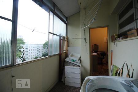 Apartamento à venda com 140m², 4 quartos e 1 vagaÁrea de Serviço