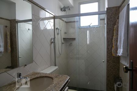 Banheiro de apartamento para alugar com 3 quartos, 93m² em Graça, Belo Horizonte