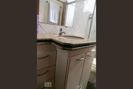 Banheiro de apartamento para alugar com 3 quartos, 93m² em Graça, Belo Horizonte