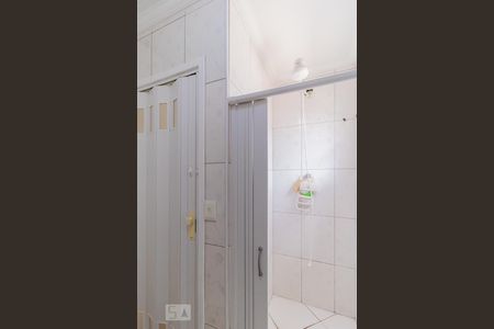 Casa de condomínio à venda com 150m², 3 quartos e 2 vagasBanheiro