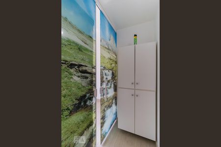 Casa de condomínio à venda com 150m², 3 quartos e 2 vagasCorredor