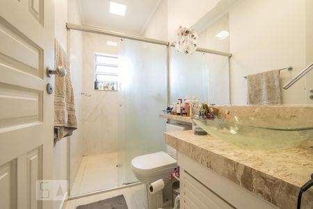 Casa à venda com 100m², 2 quartos e 1 vagaBanheiro