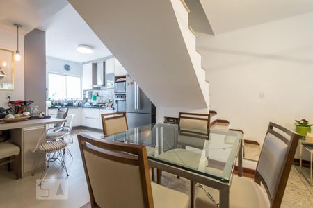 Sala de casa à venda com 2 quartos, 100m² em Santo Amaro, São Paulo