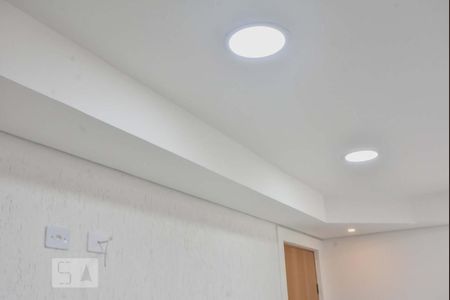 Sala Sancas em Gesso  de apartamento para alugar com 2 quartos, 100m² em Vila Isa, São Paulo