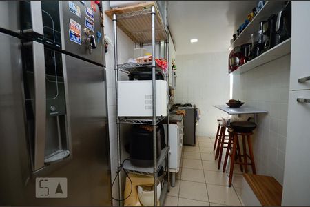 Apartamento para alugar com 140m², 4 quartos e 1 vaga Apartamento para alugar com 140m², 4 quartos e 1 vagaCozinha