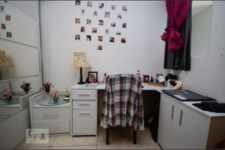 Apartamento para alugar com 140m², 4 quartos e 1 vaga Apartamento para alugar com 140m², 4 quartos e 1 vagaQuarto de Serviço