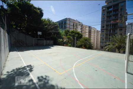 Apartamento para alugar com 140m², 4 quartos e 1 vaga Apartamento para alugar com 140m², 4 quartos e 1 vagaQuadra