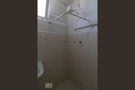 Studio à venda com 30m², 1 quarto e sem vaga Studio à venda com 30m², 1 quarto e sem vagaBanheiro