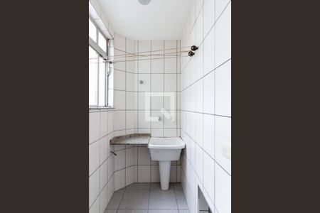 Apartamento à venda com 83m², 2 quartos e sem vaga Apartamento à venda com 83m², 2 quartos e sem vagaÁrea de Serviço