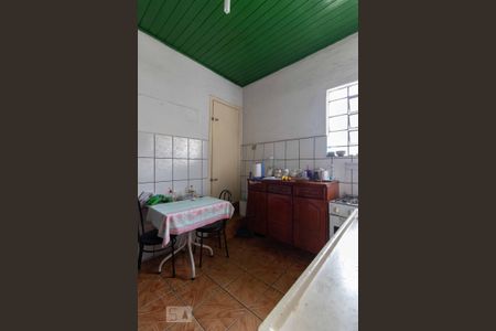 Casa à venda com 300m², 3 quartos e 2 vagas Casa à venda com 300m², 3 quartos e 2 vagasCozinha