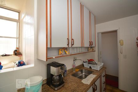 Apartamento à venda com 60m², 1 quarto e 1 vagaCozinha e Área de Serviço