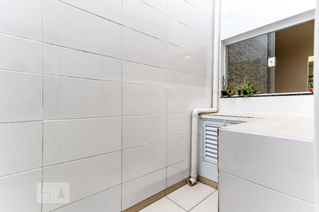 Casa à venda com 104m², 3 quartos e 1 vagaÁrea de Serviço