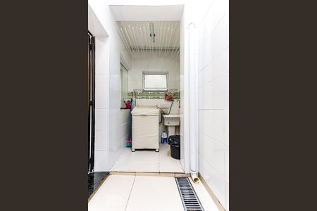 Casa à venda com 104m², 3 quartos e 1 vagaÁrea de Serviço